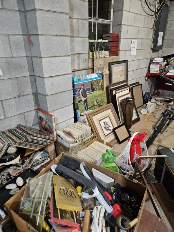 Sale Photo Thumbnail #3