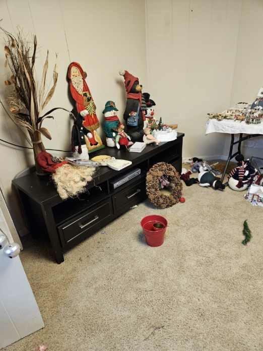 Sale Photo Thumbnail #21