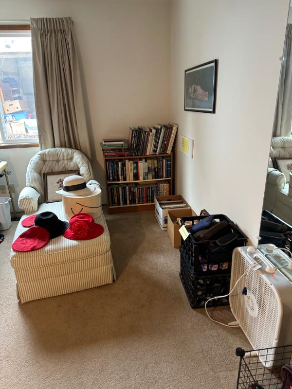 Sale Photo Thumbnail #34