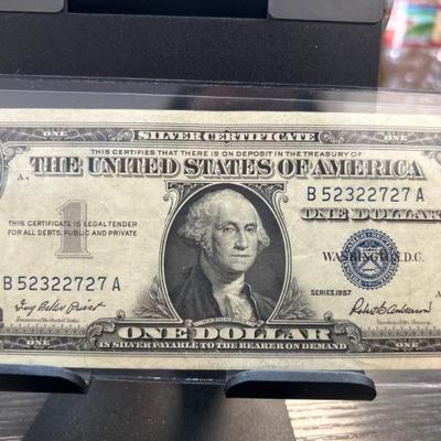 Sale Photo Thumbnail #319