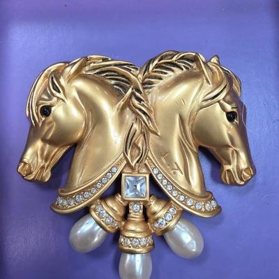 Sale Photo Thumbnail #284