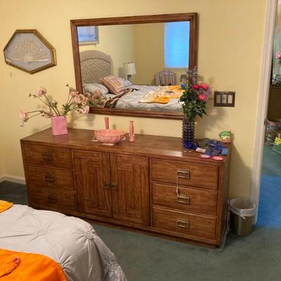 Sale Photo Thumbnail #118