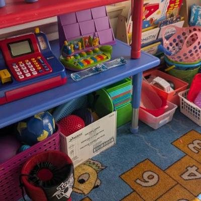 Sale Photo Thumbnail #77