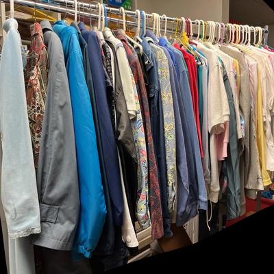 “Granny-Core” Vintage-Inspired Clothing Collection
