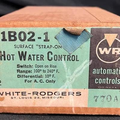 White-Rodgers Automatic Controls 11B02-1 Hot Water Control