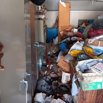 Sale Photo Thumbnail #4: Image000000 3)