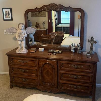 Sale Photo Thumbnail #35