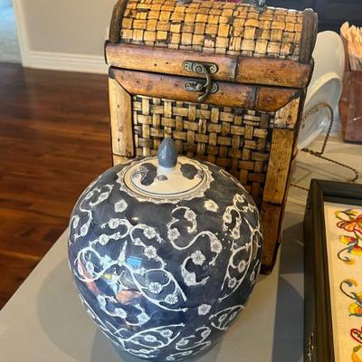 Sale Photo Thumbnail #102