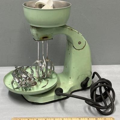 Sale Photo Thumbnail #36