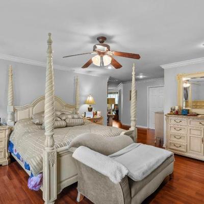 Sale Photo Thumbnail #14