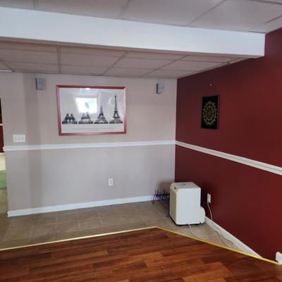 Sale Photo Thumbnail #150