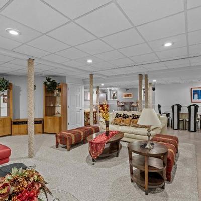 Sale Photo Thumbnail #5