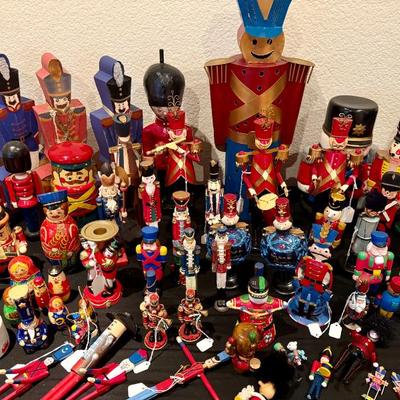 Sale Photo Thumbnail #175