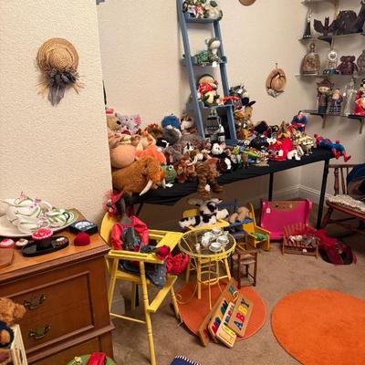 Sale Photo Thumbnail #126