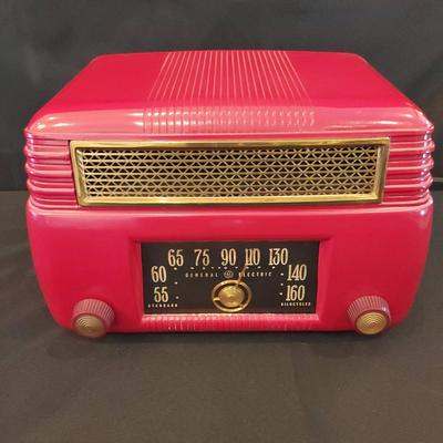VINTAGE GENERAL ELECTRIC RADIO WORKING