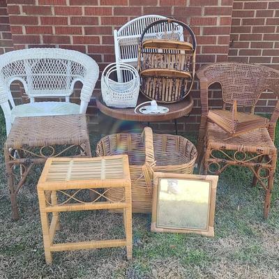 Wicker Furniture and Décor Collection