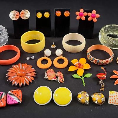 Vintage Orange And Yellow Jewelry 