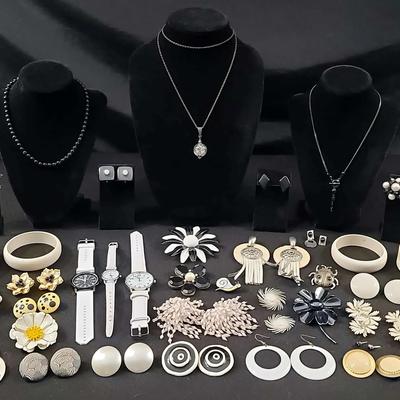 Black And White Themed Jewelry 