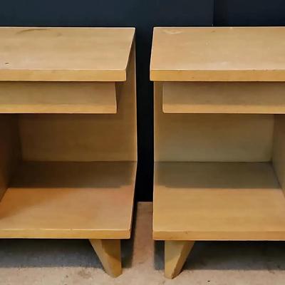 American by Martinsville Light Wood End Tables with Drawers (Pair)