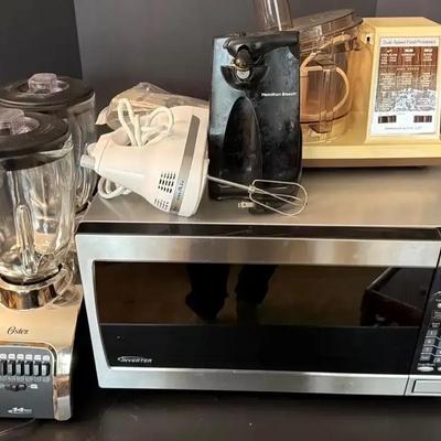 Panasonic Microwave With Oster Blenders, Hamilton Beach Appliances, and KitchenAid Mixer