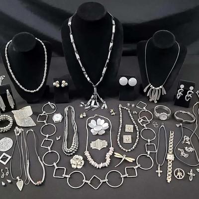 Silver Tone Jewelry 