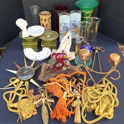 Vintage Candle Holders, Figurines & Decorative Accent Collection