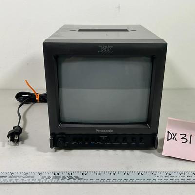 Panasonic bt s901y 9 inch video monitor