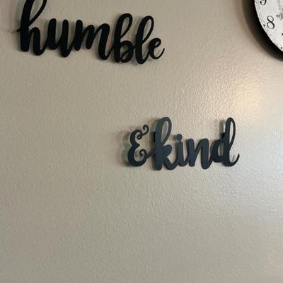 Sale Photo Thumbnail #573