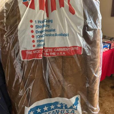 Sale Photo Thumbnail #536