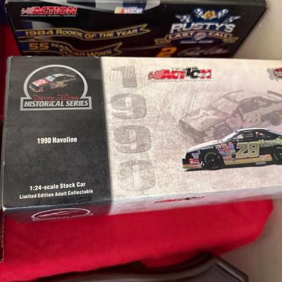 Sale Photo Thumbnail #273