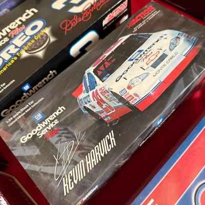 Sale Photo Thumbnail #255