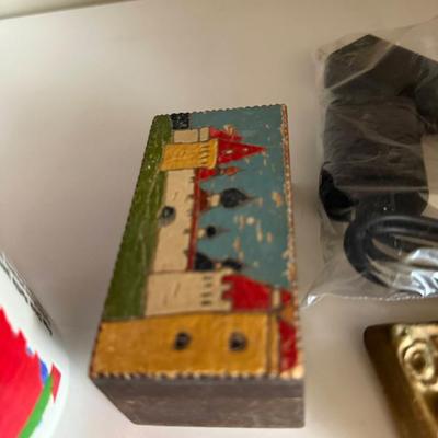 Sale Photo Thumbnail #404