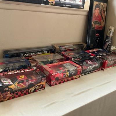 Sale Photo Thumbnail #565