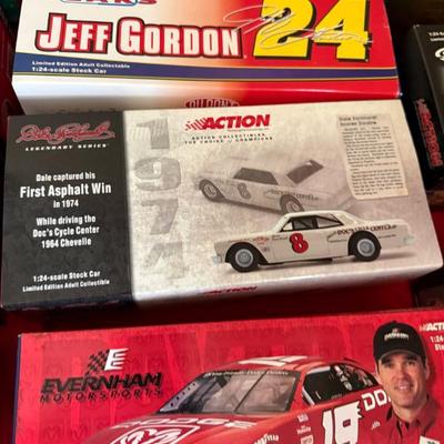 Sale Photo Thumbnail #266