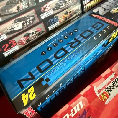 Sale Photo Thumbnail #250