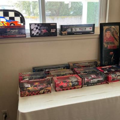 Sale Photo Thumbnail #572