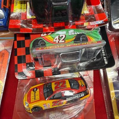 Sale Photo Thumbnail #470