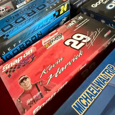 Sale Photo Thumbnail #251