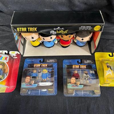 Star Trek Toy Figurines - Itty Bittys and MiniMates 