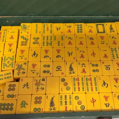 Antique Mahjong Set 
