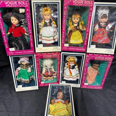 Ginny Dolls - “Far-Away Lands” Series (1970s)