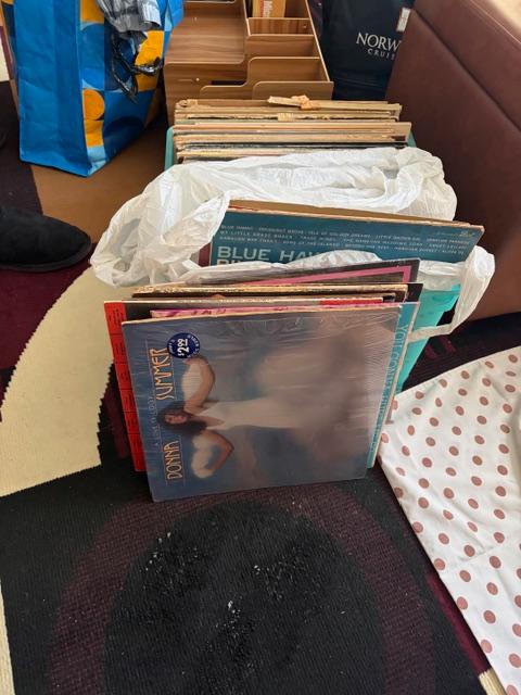 Sale Photo Thumbnail #24