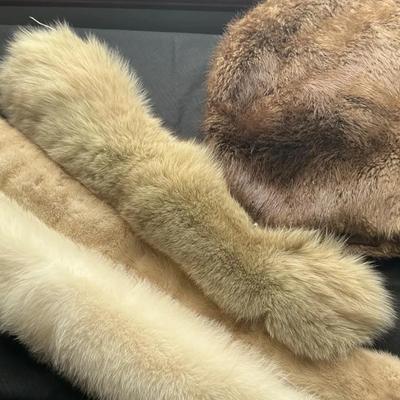 Women’s Fur Accessories 