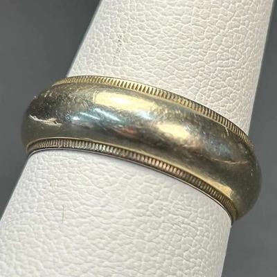 14K Gold Wedding Band Ring -  Size 6.5