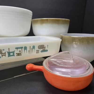 Mid-Century Pyrex, Federal Glass, Fire King, Glasbake Milk Glass Bakeware