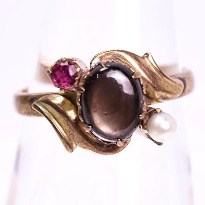 10K Gold Vintage Gray Cabochon, Pearl & Spinel Ring - Size 6