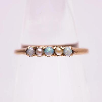 10K Gold Opal & Seed Pearl Ring - Size 3.25