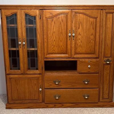 Solid Oak Entertainment Wall Unit with Glass Display Cabinets