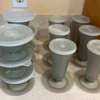 Tupperware Dessert, Pudding, And Jello Cups - Set Of 12