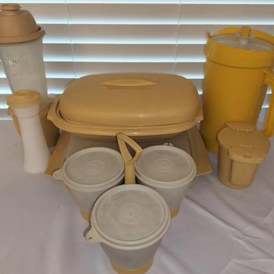 8 Piece Vintage Yellow Tupperware Container Set